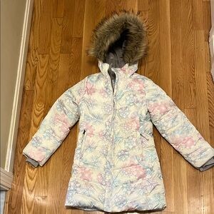 Lands' End Girls' Snowflake Winter Coat with Faux Fur Hood, size S